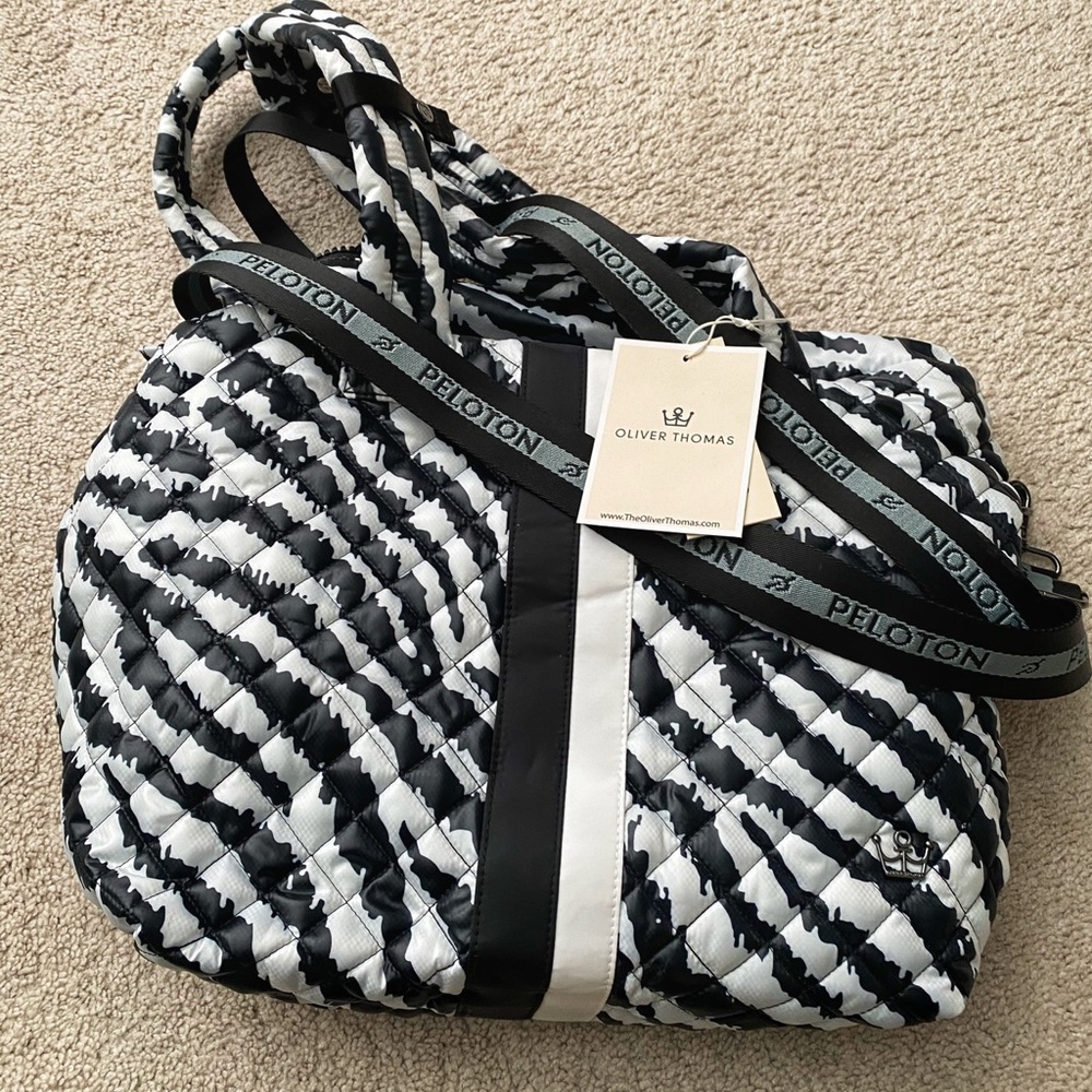 Oliver Thomas Peloton zebra tote NWT